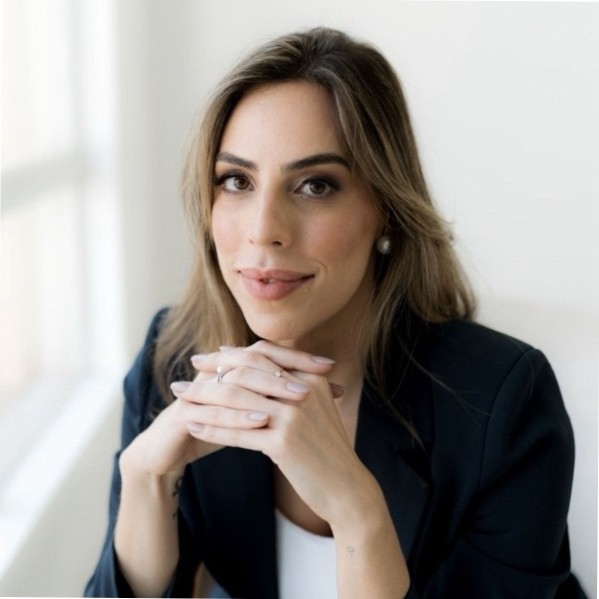 Mariana Erthal